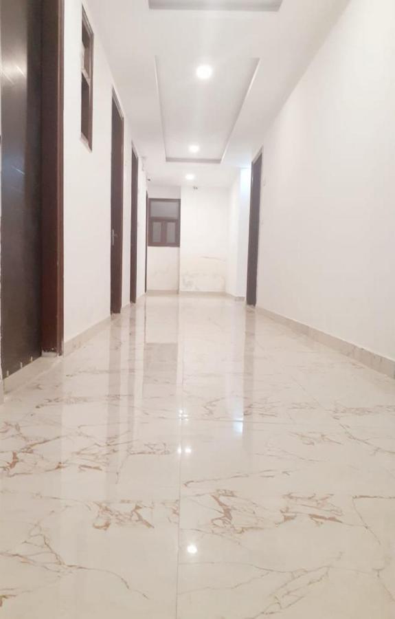 Hotel The Westend Green Ню Делхи Екстериор снимка