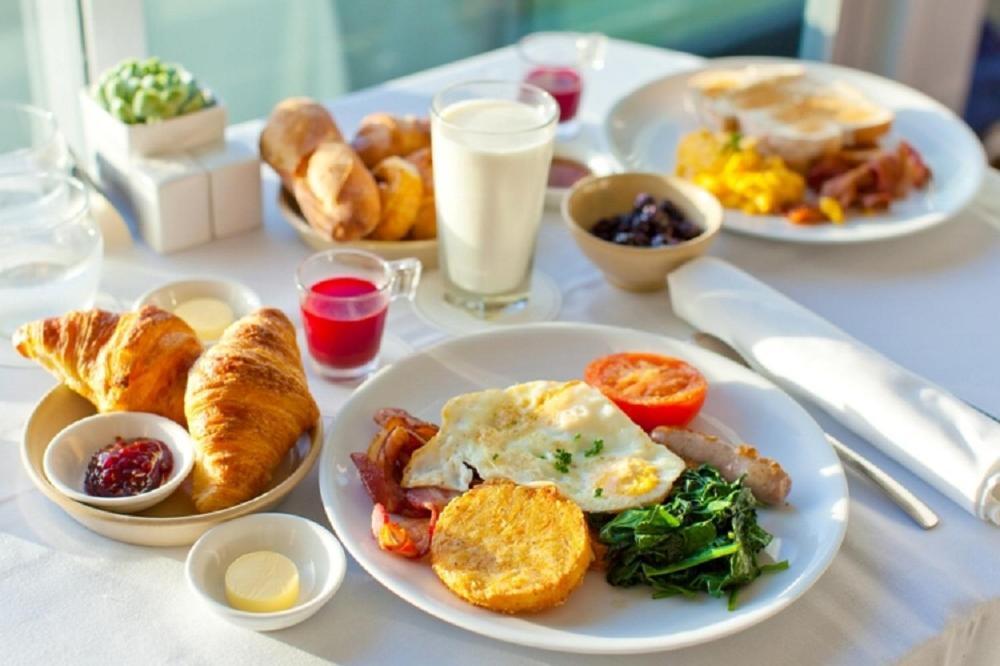Hotel The Westend Green Ню Делхи Екстериор снимка